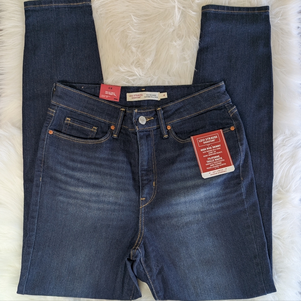 ❌SOLD❌Levi's Women's Soft Stretch High Waist Skinny Jeans, Classic Dark Wash, 27 - Picture 3 of 11